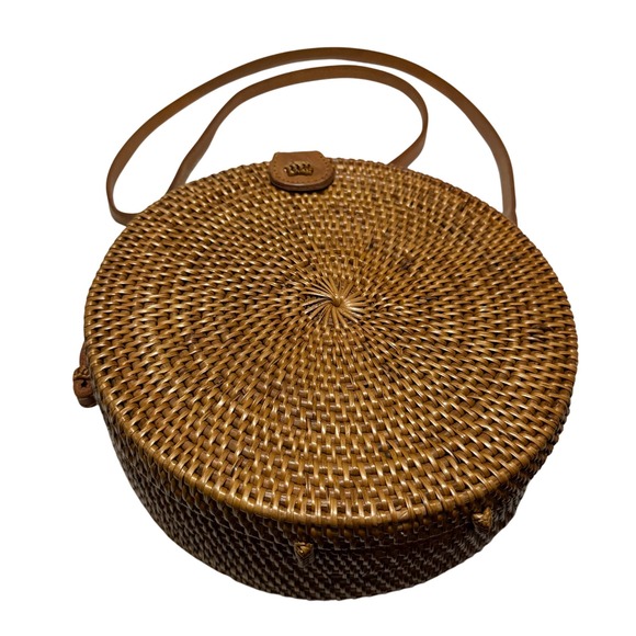 STRAW STUDIOS - Round Rattan Woven Straw Round Crossbody Bag - Picture 1 of 12